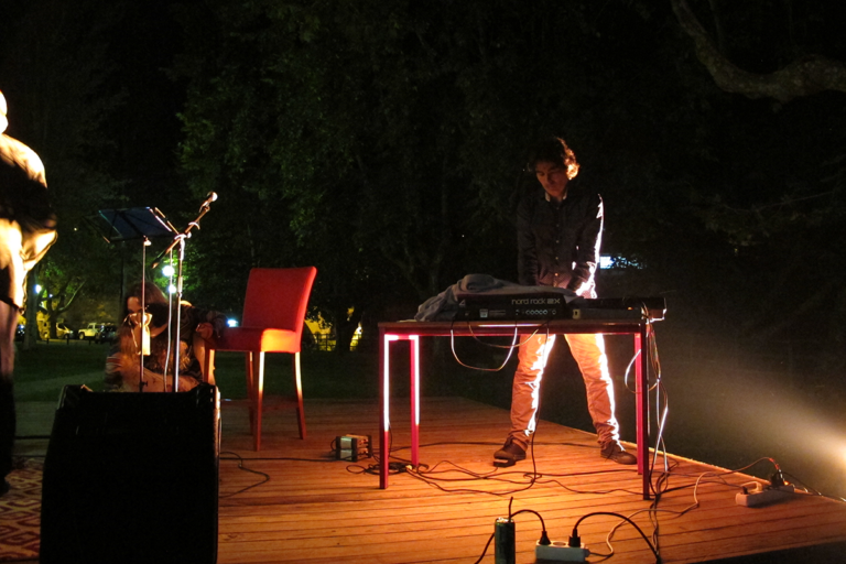 Recital Poético-Musical-Astronómico Estíbaliz Espinosa, Patxi Valera e Nacho Muñoz