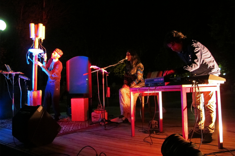 Recital Poético-Musical-Astronómico Estíbaliz Espinosa, Patxi Valera e Nacho Muñoz